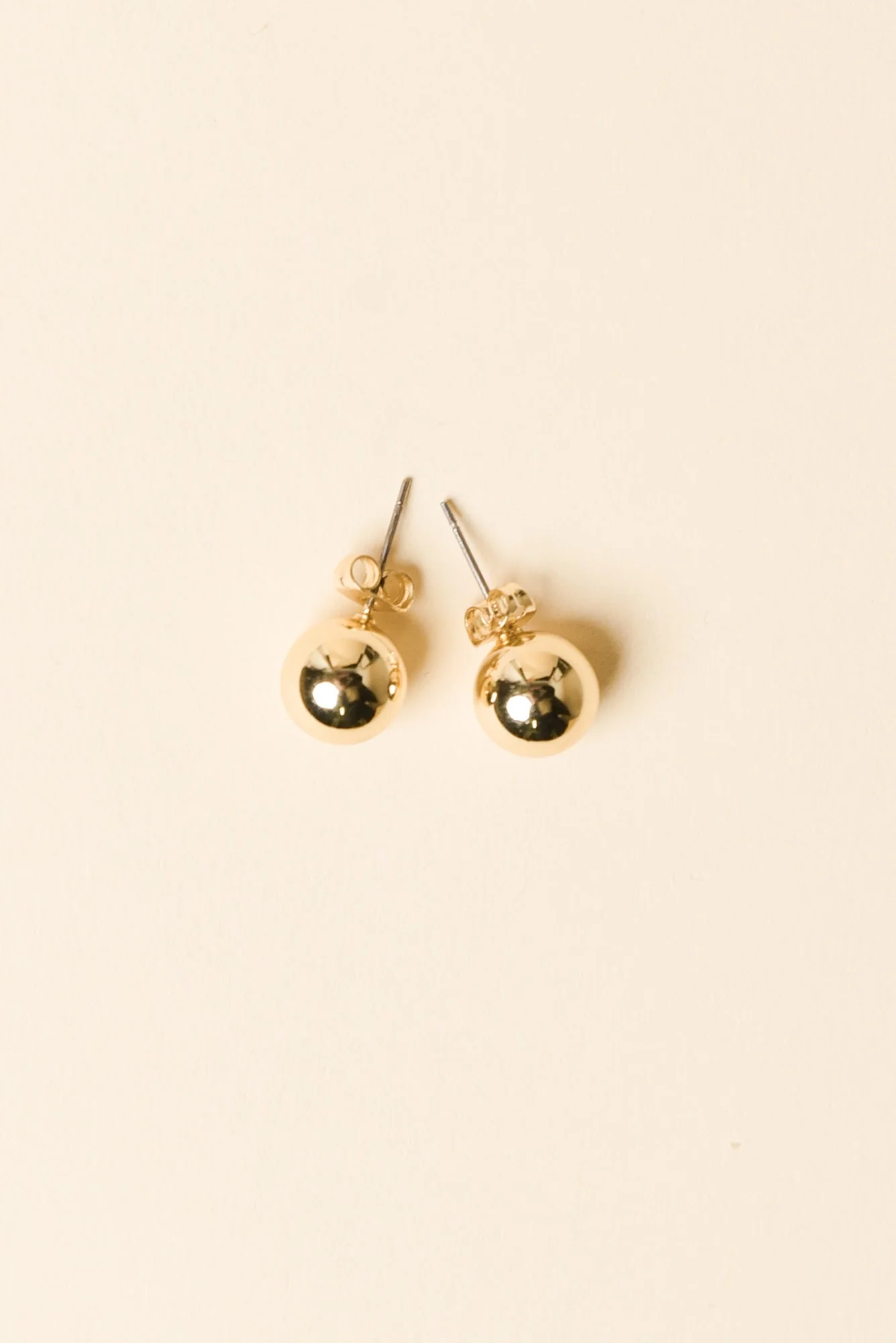Tommy Gold Stud Earrings