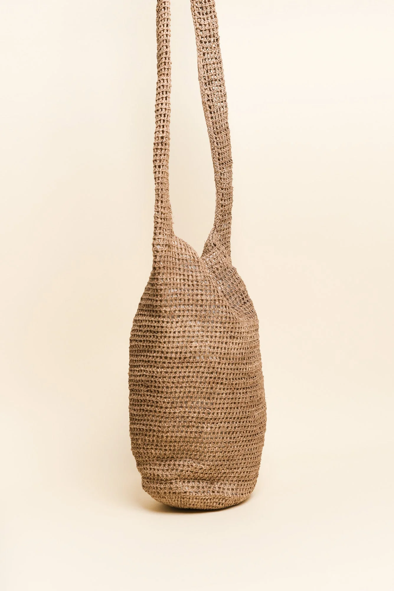 Vatania Tan Raffia Shoulder Bag - Image 2