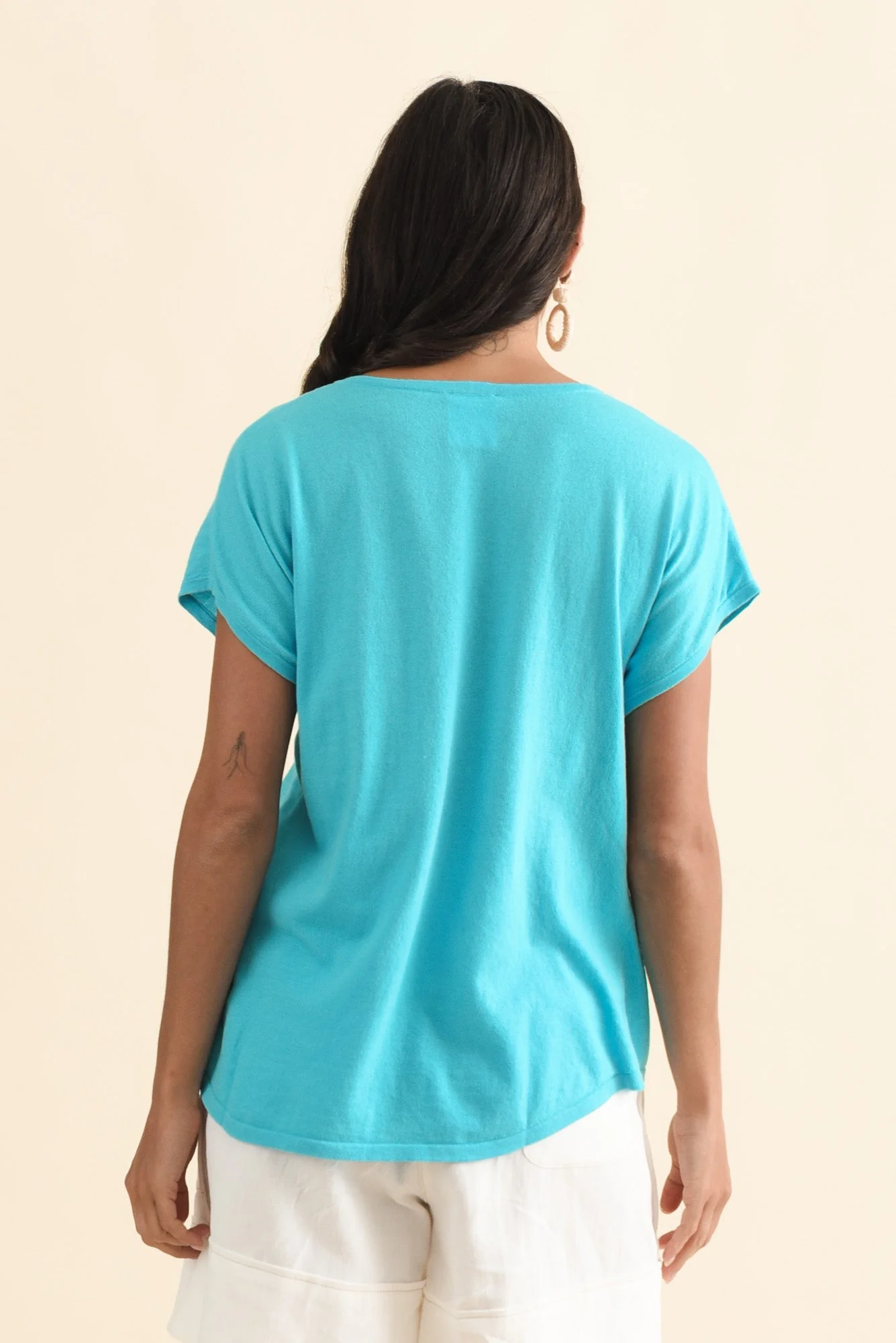 Via Blue Cotton V Neck Knit Top - Image 4