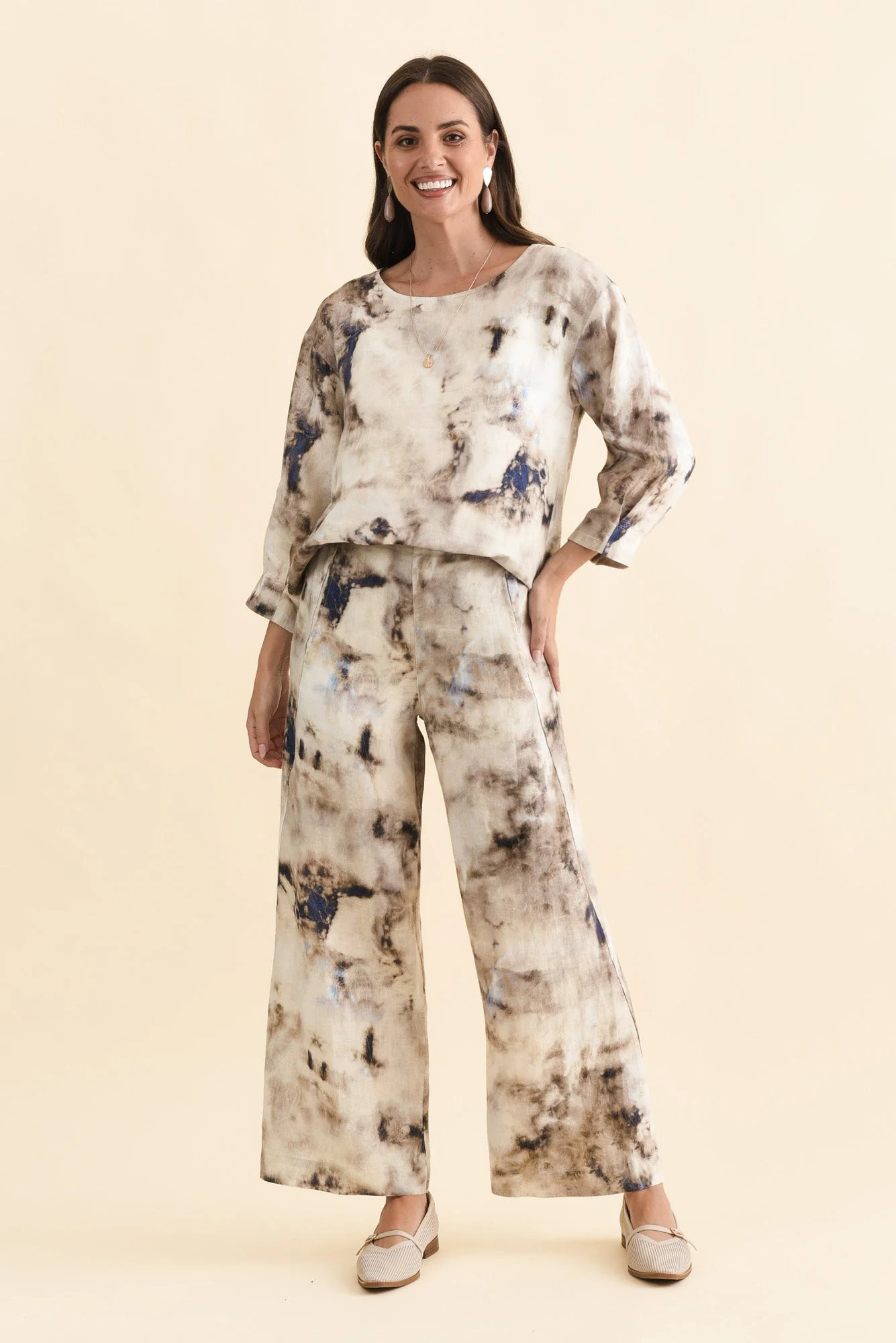 Xandra Taupe Abstract Linen Pocket Pants - Image 2