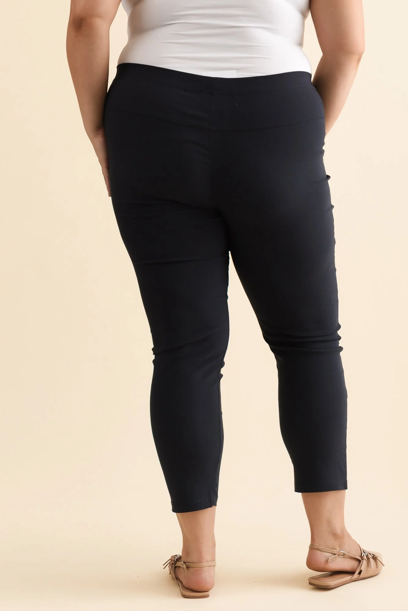 Zara Navy Stretch 7/8 Pants - Image 14